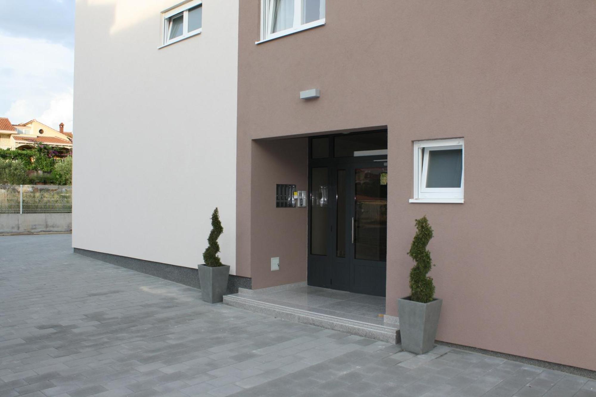 זאדאר Apartments Hills מראה חיצוני תמונה
