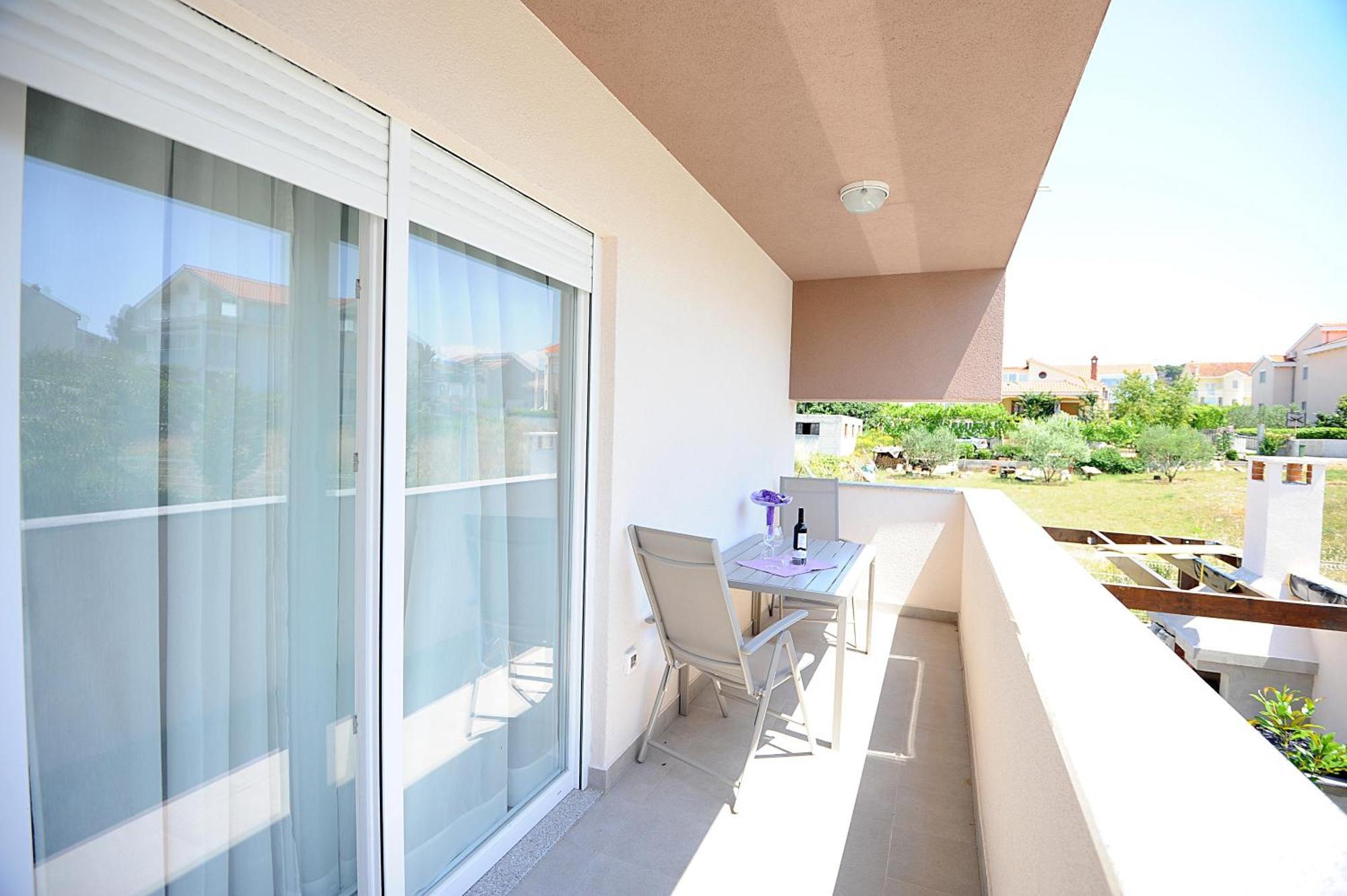 זאדאר Apartments Hills מראה חיצוני תמונה