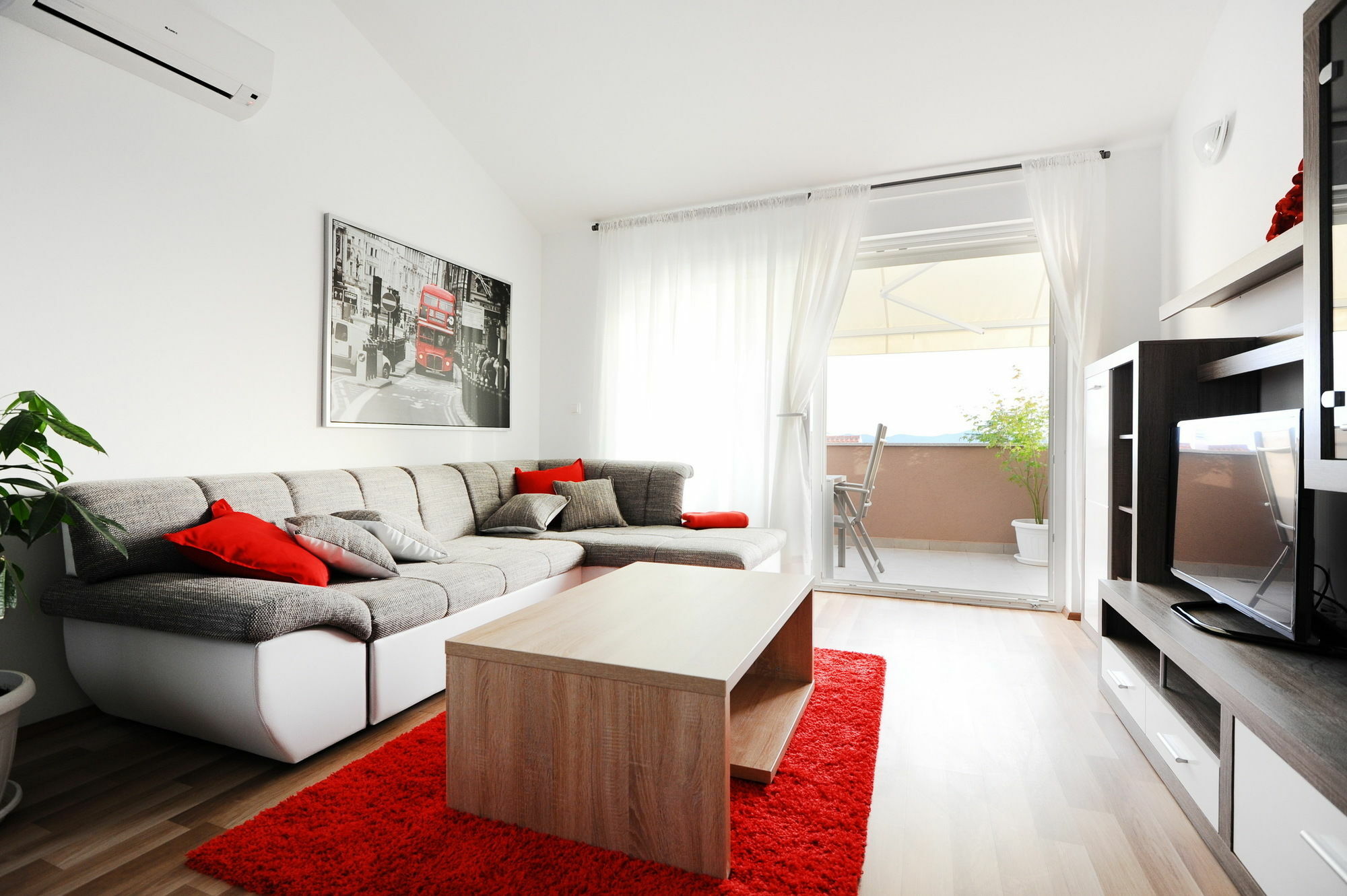 זאדאר Apartments Hills מראה חיצוני תמונה