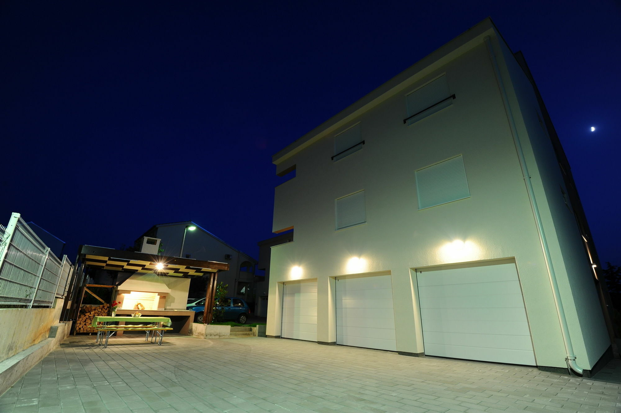 זאדאר Apartments Hills מראה חיצוני תמונה